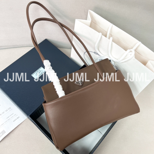 프라다 패시지 미디엄 핸드백 브라운 1BA495