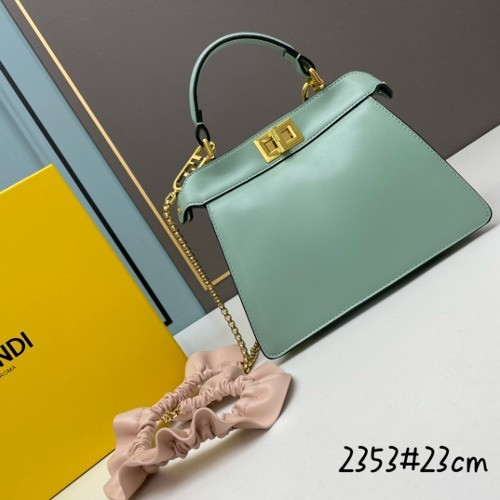 펜디 피카부 ISeeU 23cm [민트]